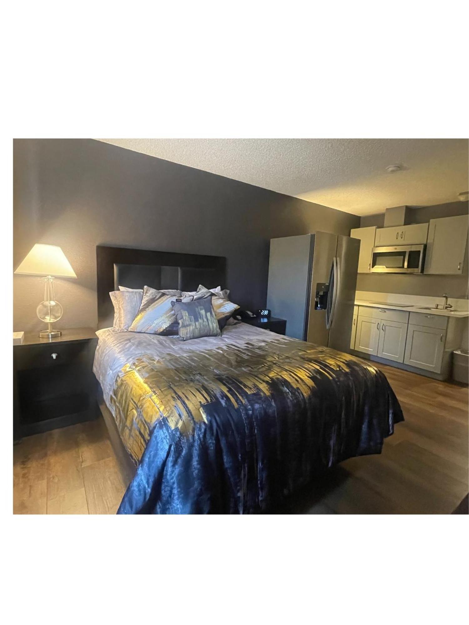 Sutter Inn Yuba City Bagian luar foto